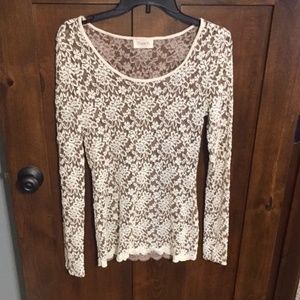 Cream/Tan Lace Long Sleeve Top